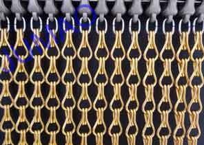 10mm × 24mm Metal Chain Link Curtains Golden String For Wall Coverings