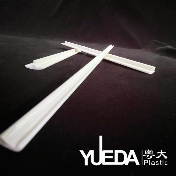 SGS Tailor Made PVC Plastic Profiles For Windows Doors / Tables / Bed Boards