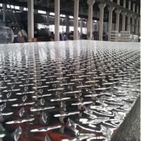 ASTM 5056 gravou a largura quadriculado de alumínio de superfície da placa 500mm para escadas