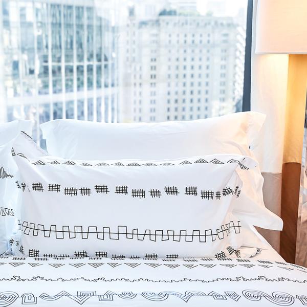 100% Cotton Printed Hotel Bedding Sets Bed Linens Customized Logo Accepted