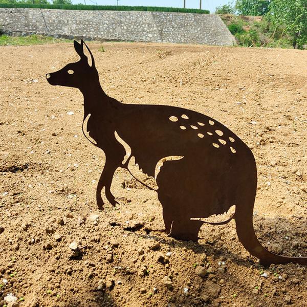 Opossum Shape Corten Steel Garden Metal Decorations With Low Maintenance