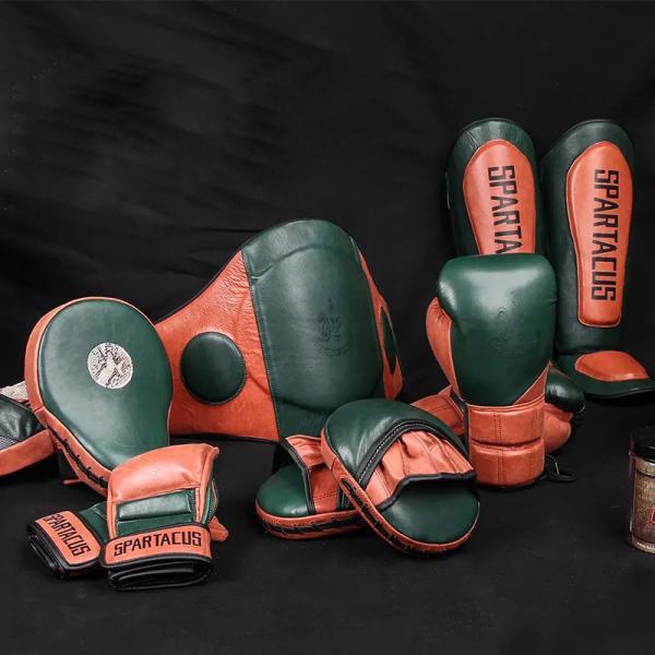Handcrafted Genuine Leather Boxing Gym Equipments Full Faced Boxing Head Guards