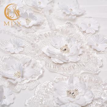 3D Flowers Suitable White Lace Fabrics 80% Nylon 1 Yard Length