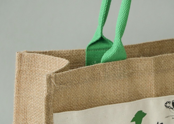 Зеленой джут персонализированный ручкой кладет естественным картины в мешки подгонянные цветом