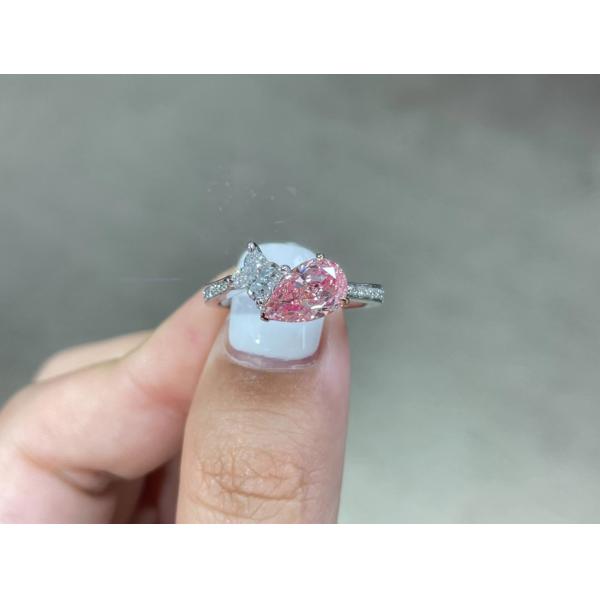 Розовая и белая груша 1,5 кл. Лабораторно выращенные синтетические бриллианты, сделанные человеком.