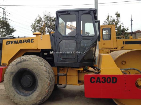 Used Dynapac CA30D Road Roller Compactor Machine with 30% Grade Ability and Affordable