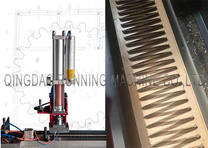 Машина пальца разрезая машины v конвейерной ленты PVC PU диеза 1600mm пробивая прочная