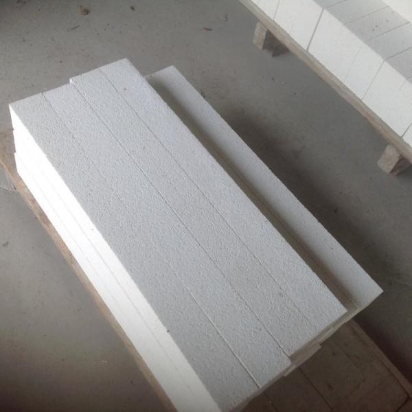 High Refractoriness Hollow Bricks for Extreme Heat Conditions 1770°-2000° in Industry