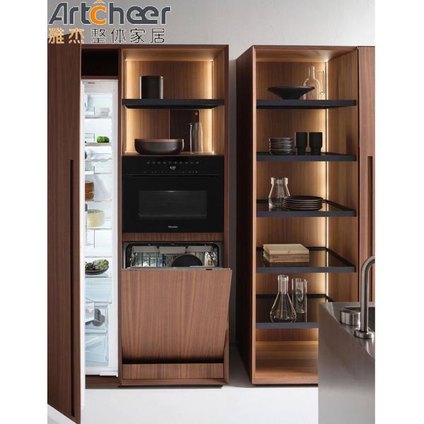 Кухонные шкафы для маленьких комнат с индивидуальным цветом и островным шкафом в современном дизайне