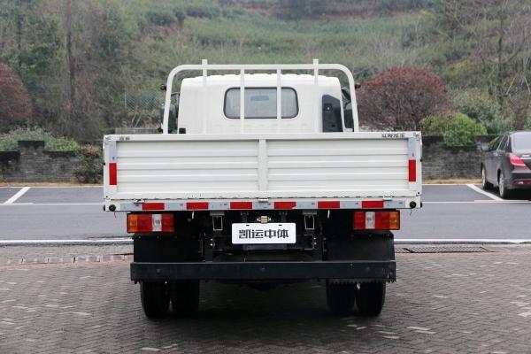 JMC Cargo Truck With Euro 3 Engine Good Price For Sale