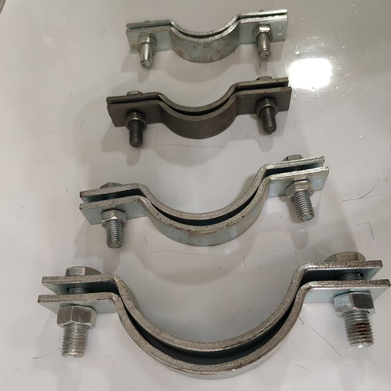 Zinc Plated Steel EMT Conduit Accessories Two Bolt Pipe Support Clamp