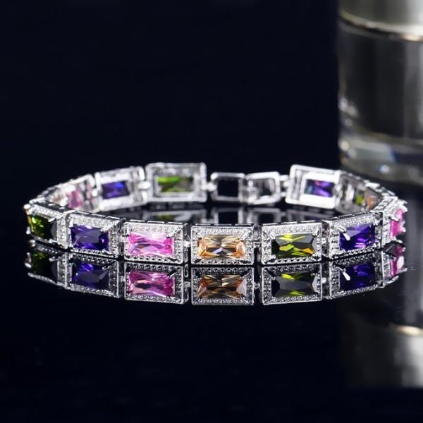 Women's Zircon rhinestone Bracelet high quality classic geometric nail design can open fashion accessories