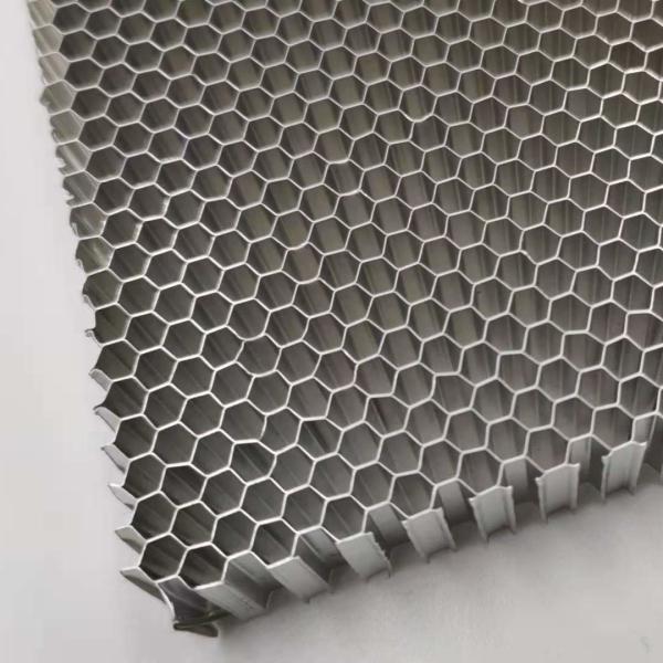 Lightweight Al5052 Aluminum Honeycomb With High Strength For Rail Transit Floor