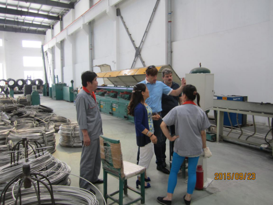Ø3mm - Ø-1.5mm Bright Steel Wire Drawing Machine , Acid - Free Green Wire Pulling Machine