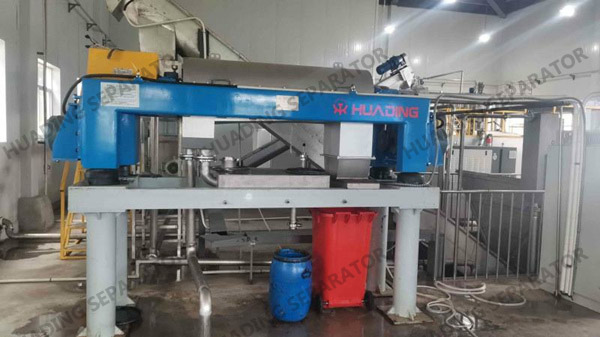 Винт участка Huading 2&3 горизонтальный discharging PLC центрифуги графинчика контролирует автоматическую деятельность