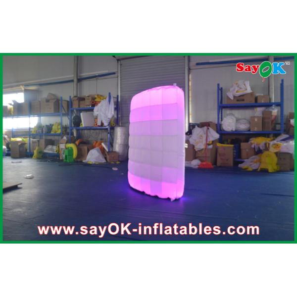 A cabine inflável prática atrativa da foto do contexto da cabine da foto conduziu a parede inflável do ar