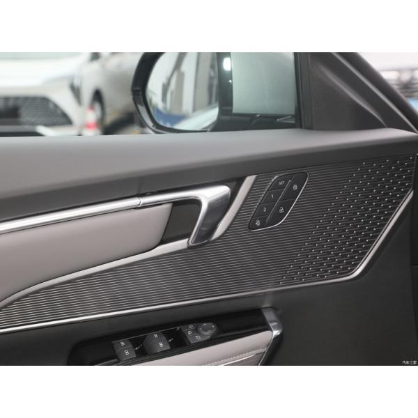 Car Electric Vehicle EV Buick E5 Zhixiang Standard Online/Local After-sales Service