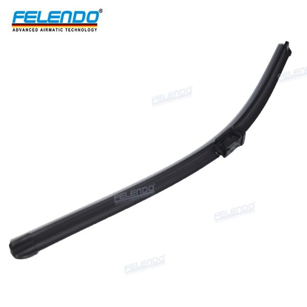 Front Left Wiper Blade Spare Parts LR025117 for Land Rover Evoque 2012-2018