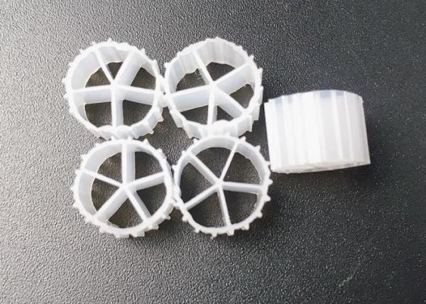 Piscicultura do Hdpe 10*7mm Ras do filtro da embalagem do portador do Biofilm de K1 K3 5 salas