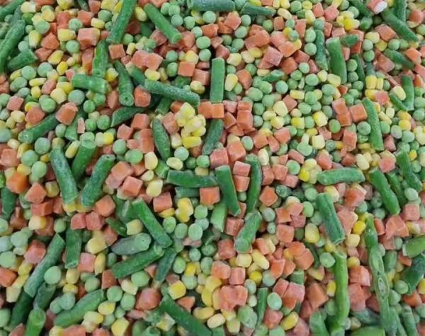 カリフォルニアの混合野菜 IQF 3種類の冷凍全成分 BRC HALAL HACCP 認証された新鮮コーンキューブ切断果物 胡桃)