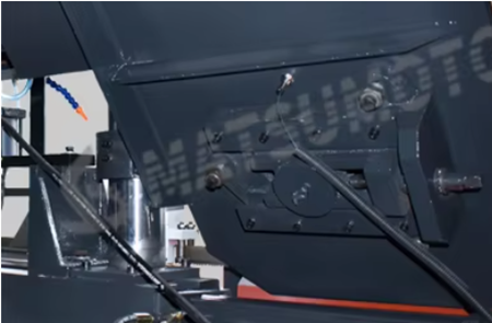 CNC Control Horizontal Band Saw Machine High Accuracy Automated GSK4265