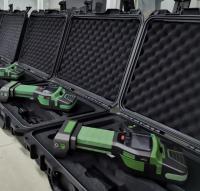 Detector de rastreamento portátil baseado em fluorescência sem fonte radioativa