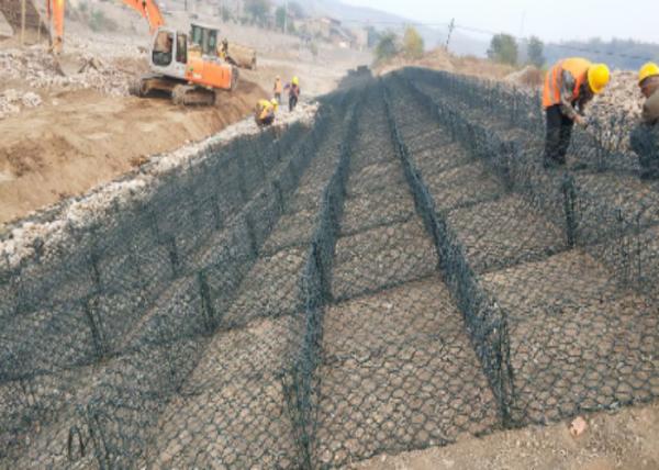 Galvanized Metal Gabion Baskets 3.0mm Wire 10 Years Lifespan