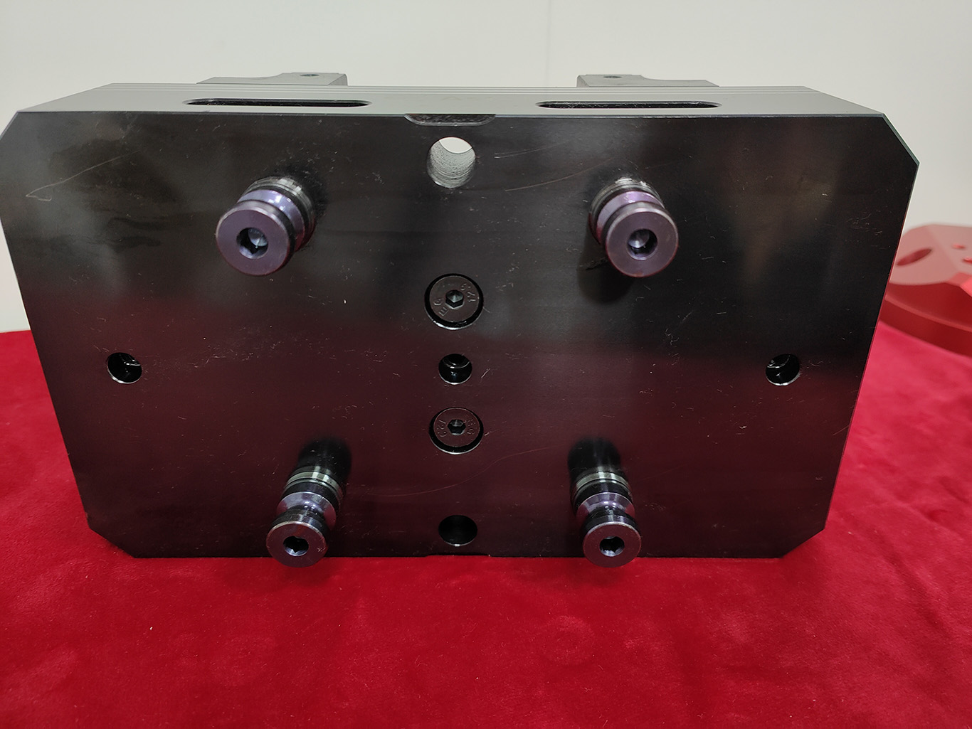 Тиски 75Nm 5 CNC легированной стали модульные самоцентрируя тиски точные