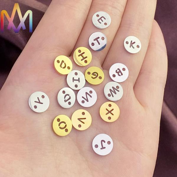 encantos de 8.5m m 26Pcs A-Z Stainless Steel Letter para la joyería