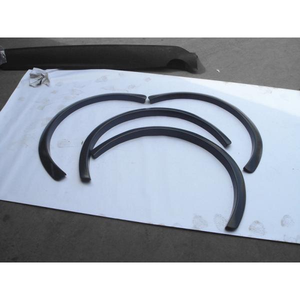 AUDI Q3 2012 Feux d'artifice de roue Noir Protecteurs de roue arrière