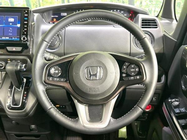 Honda N-BOX Custom Turbocoordinated Electric Sliding Doors On Both Sides Gap Sonar Automatic Cruise Control, Lane Assist, Collision Damage Mitigation System Automatic Lights LED Headlights Smart