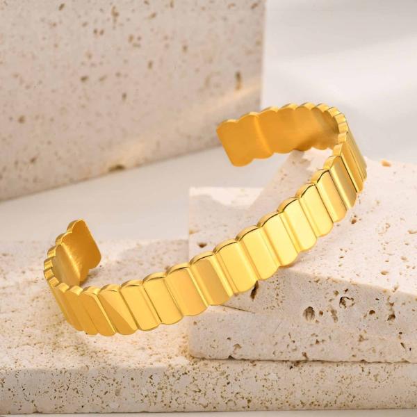 Brazalete de brazalete de acero inoxidable abierto y ajustable estilo de banda vertical para hombres mujeres