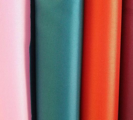 Purple Oxford 600d Nylon Fabric , Plain Dyed Water Resistant Nylon Stretch Fabric