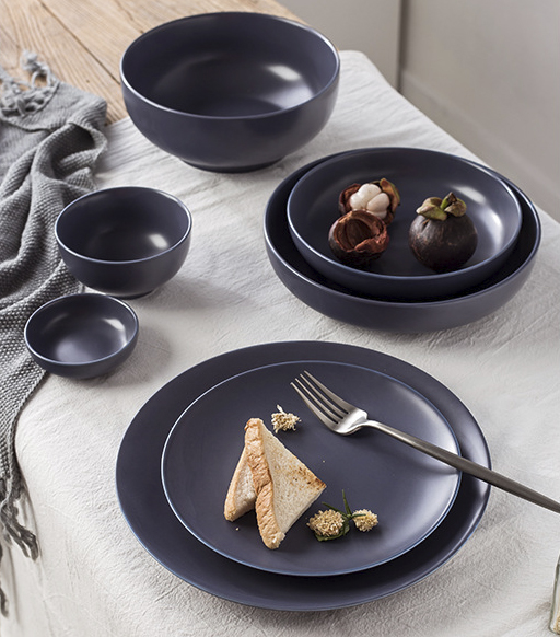 Round Plain Purple Modern Porcelain Dinnerware Sets 1280C Fired