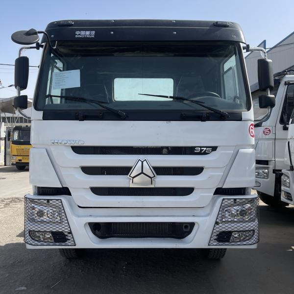351-450hp Howo Sinotruk Tractor Truck 8L 6x4 10 Tires With Automatic Air Conditioner