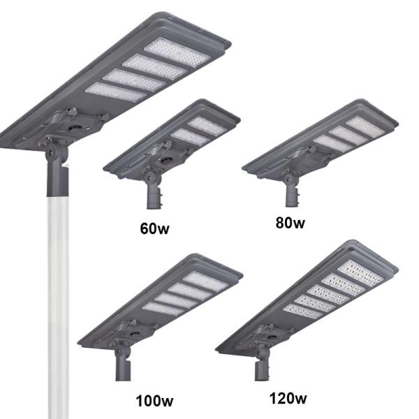 All-in-one lampadaires solaires avec synchronisation automatique d'allumage et d'éteinture et capteur PIR d'atténuation en option