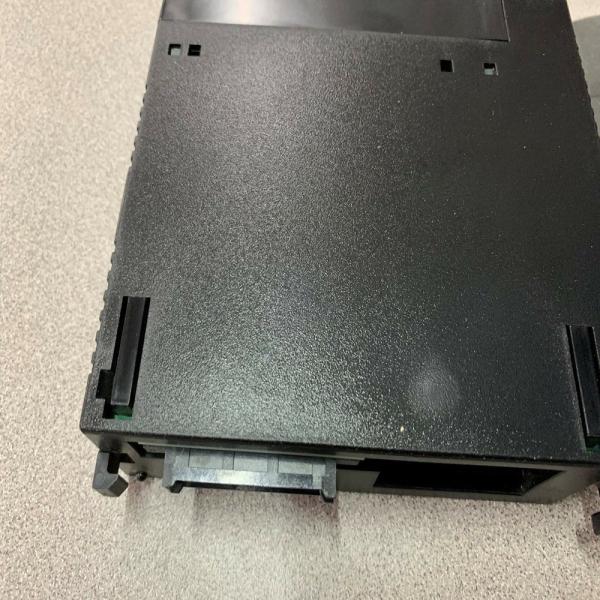 IC200CHS111 GE I/O Interposing Relay Base Fused 16 Points New Original