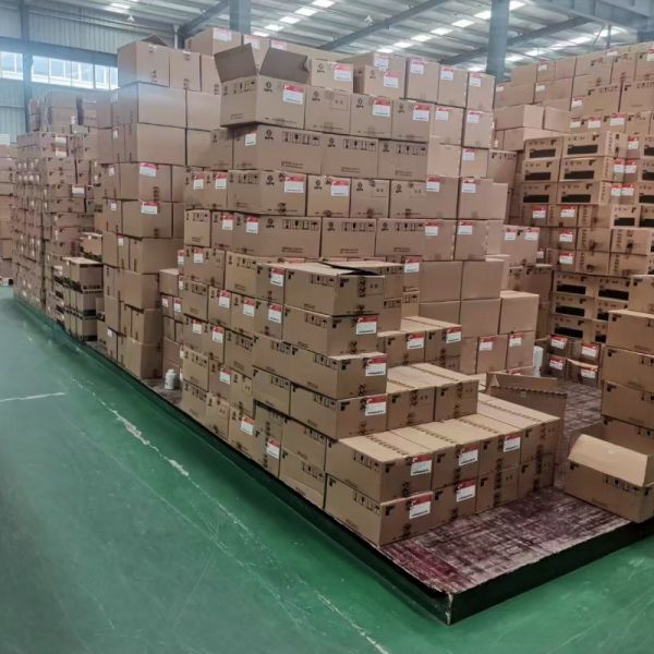 1003809702 Original Weichai  High-Quality Air Filter for Shacman F2000 F3000 Truck Engine Air Purifier