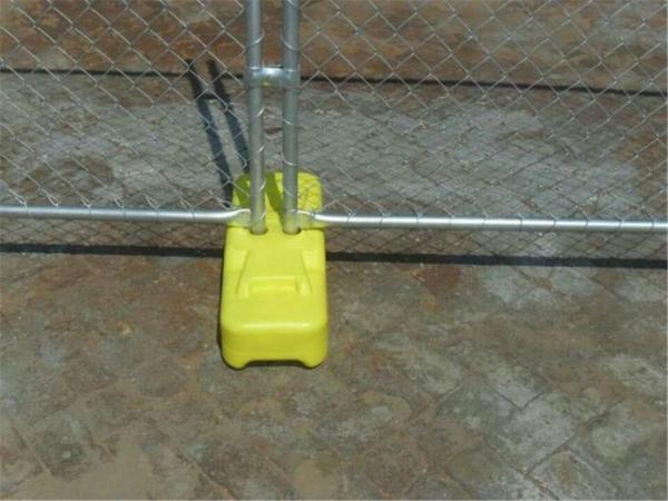 chain link temporary construction fence panels 6FT X 10F Mesh 2 3/8  x 2 3/8 ( 60mm x 60mm ) x 12 gauge wire