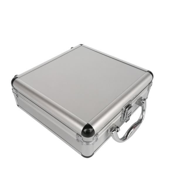 Небольшой случай SilverAluminium косметический с внутренним фермуаром закрытия зеркала и Chrome