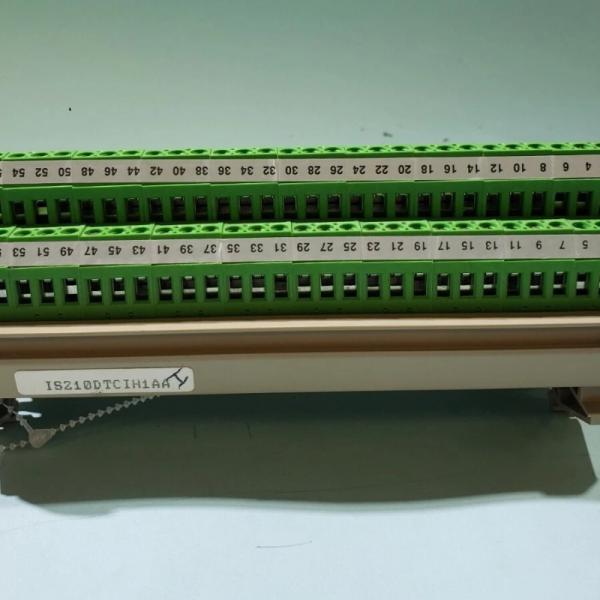 GE IS210DTCIH1A Carte de bornes d'isolement de groupe d'entrée de contact simplex IS200DTCIH1A