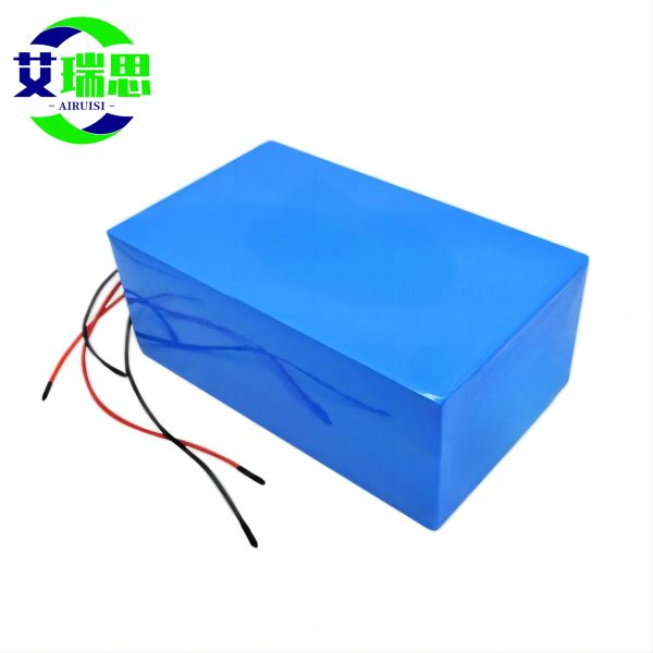 Top 10 Battery Manufacturers Custom Prismatic LiFePO4 Battery Pack 12V Cylindrical Lithium Battery Pack