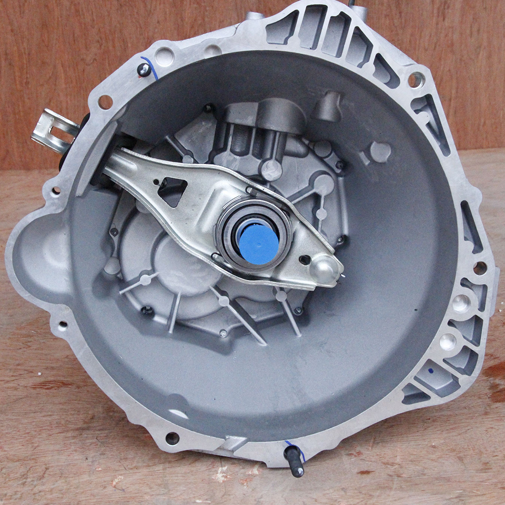 Zpartners DK15 MR5T17D04 Manual Transmission Assembly Gearbox for DFSK C37 Vehicle OEM Auto Parts Replacement Factory Supply