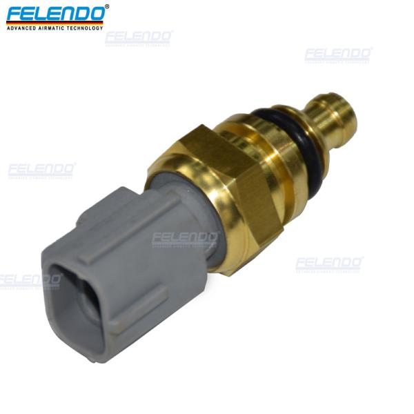 Coolant Temperature Sensor LR025045 For Rover Land Rover 2 DISCOVERY MK3 III MK4 2.7