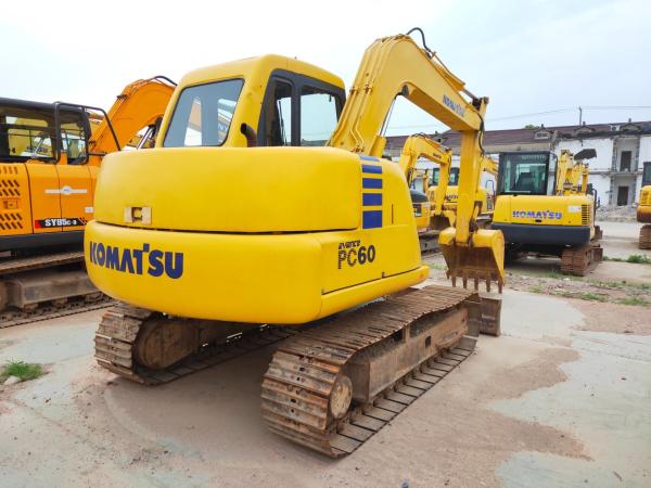                  Low Price Komatsu PC60 Excavator Good Condition, Used Origin Japan Komatsu Hydraulic Track Digger PC55 PC60 PC70 PC78 with Nice Service Hot Sale             