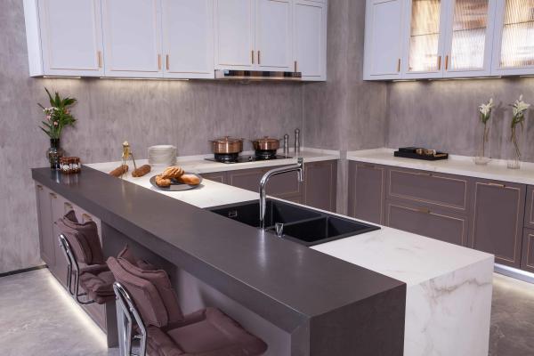 - Armoires de cuisine découpées - Île - Entrepôt en verre