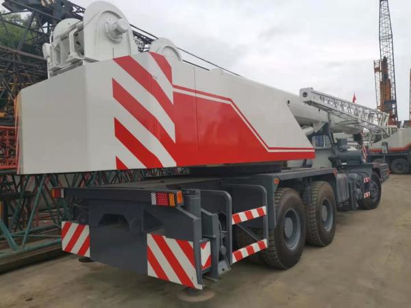 25T Zoomlion QY25 Telescopic Boom Truck Mounted Crane