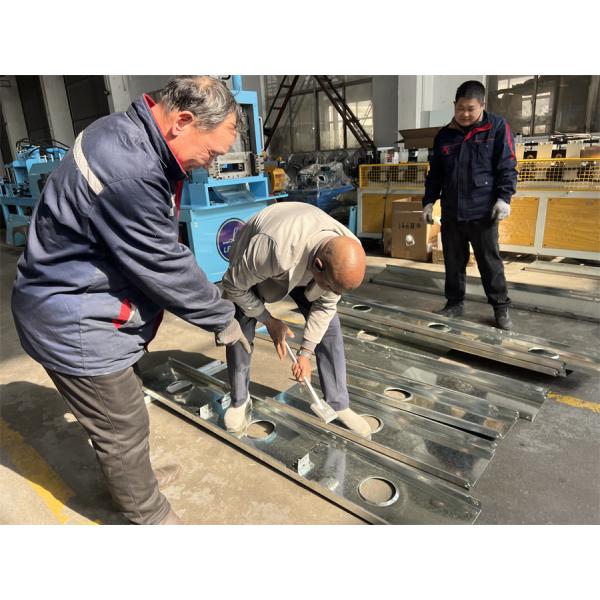 14 Gauge Steel Frame C89mm C152mm C305mm LSF Steel Framing Roll Forming Machine for Multi-Story Prefabricated Steel Frame Building