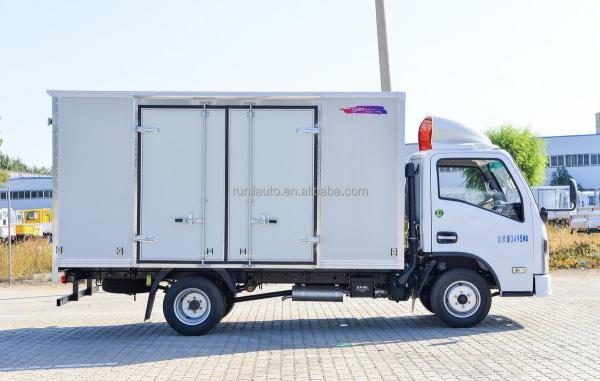 China Factory Supply  DFAC DongFeng 4X2  Petrol Small Mini Light Duty Box Cargo Truck Van Type Container Cargo Truck