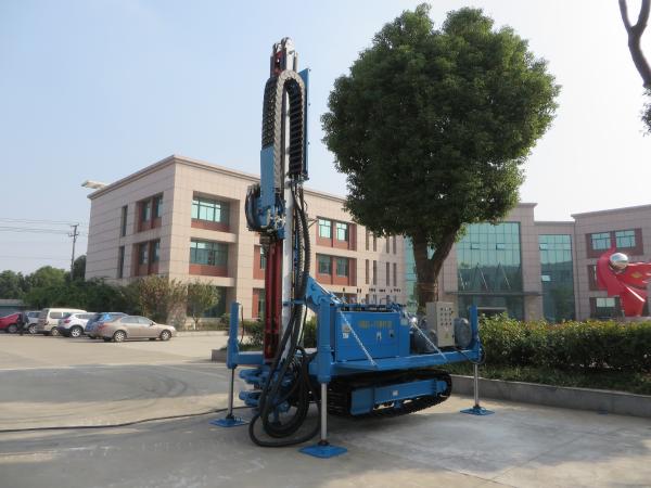 Rotary System Drilling Rig Construction , Hydraulic Crawler Drilling Machine MDL - 150H